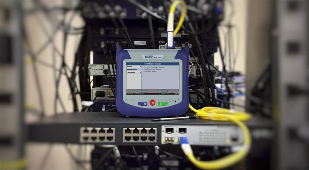 Ethernet tester fra VeEx